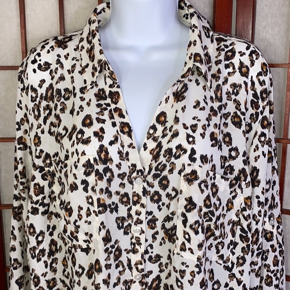Maurices Tops - Maurices 2X Top Gauzy Leopard Print